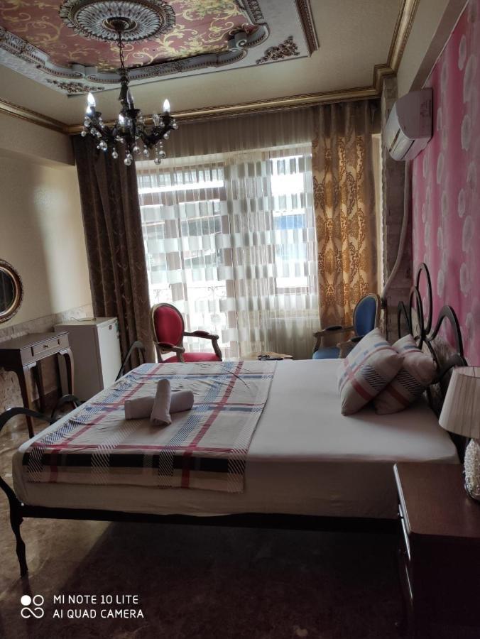 Dilek Hotel & Cafe Provincia di Provincia di Istanbul Esterno foto